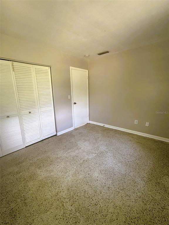 Building Photo - 6442 Treehaven Dr