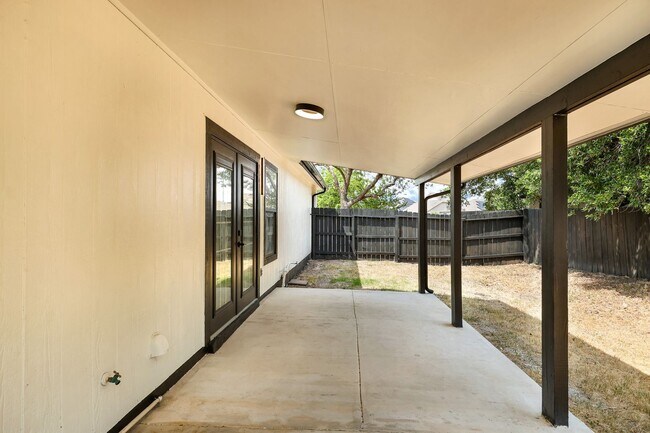 Building Photo - ***APPLICATION CURRENTLY UNDER REVIEW***Co...