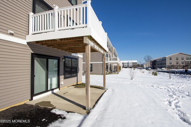 Building Photo - 26 Mariveles Wy