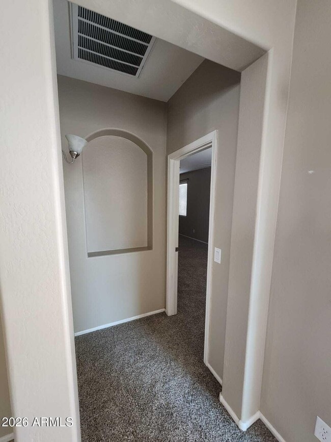 Building Photo - 7643 W Charter Oak Rd