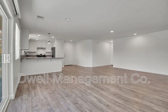 Building Photo - 11872 Almond Joy Ct