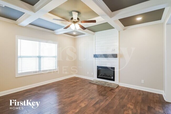Building Photo - 1333 Millet Dr