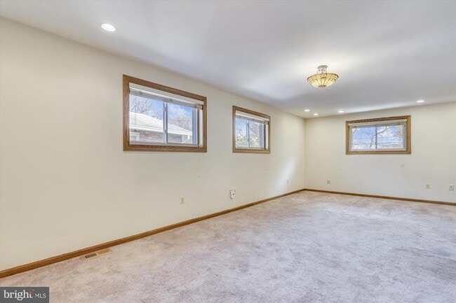 Building Photo - 6403 Tone Dr