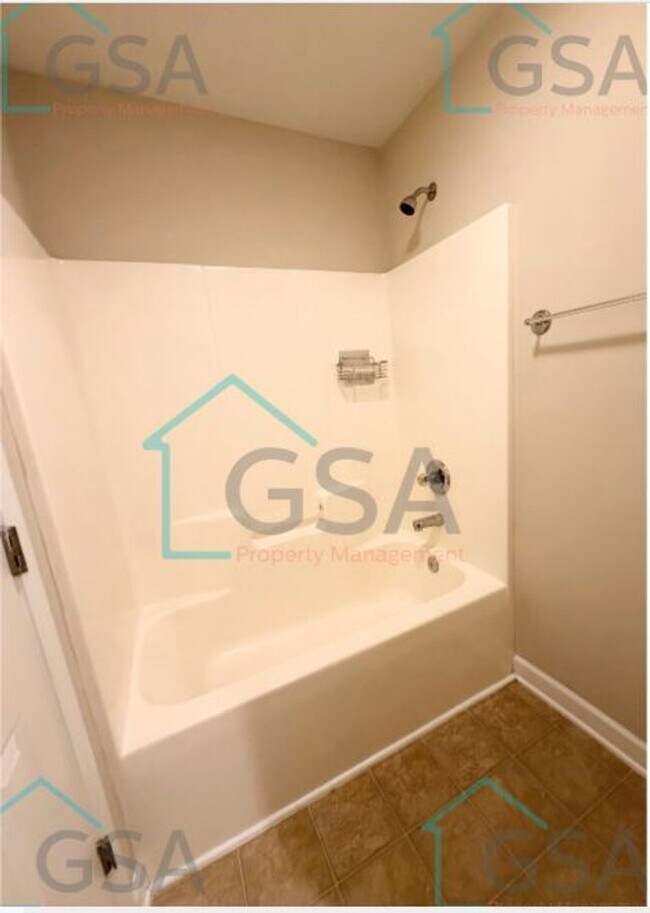 Building Photo - 225 Laurel Trace Cir