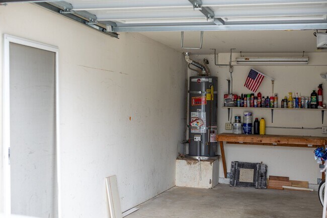 Building Photo - 3 Bedroom + 2 Bathroom Duplex | Silverstrand | Oxnard | Unfurnished