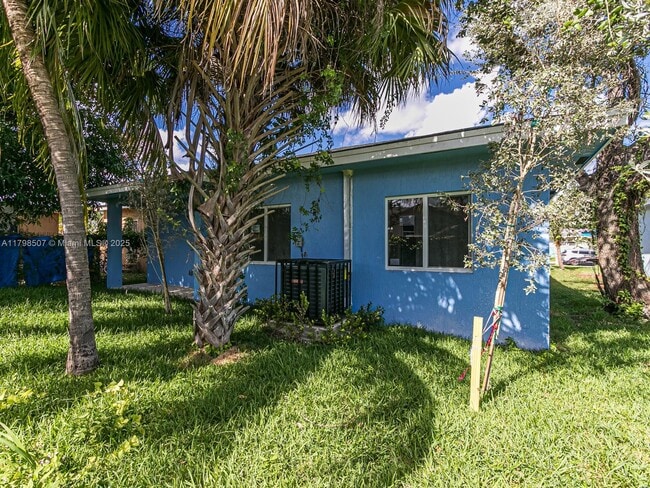 Building Photo - 1468 NW 51st St