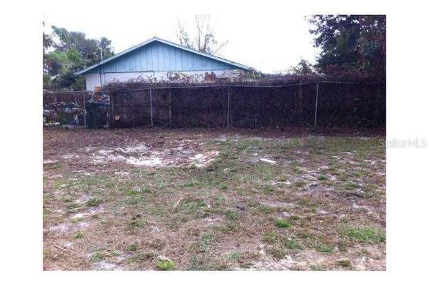 Building Photo - 2753 Foxdale Dr