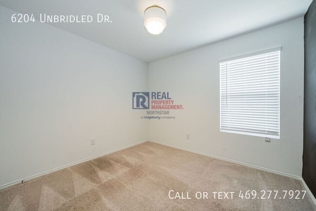 Building Photo - 6204 Unbridled Dr