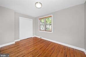 Building Photo - 504 Sharpley Ln