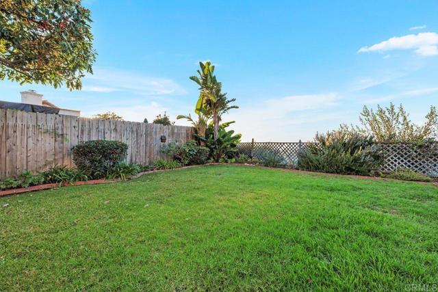 Building Photo - 9346 Laurentian Dr