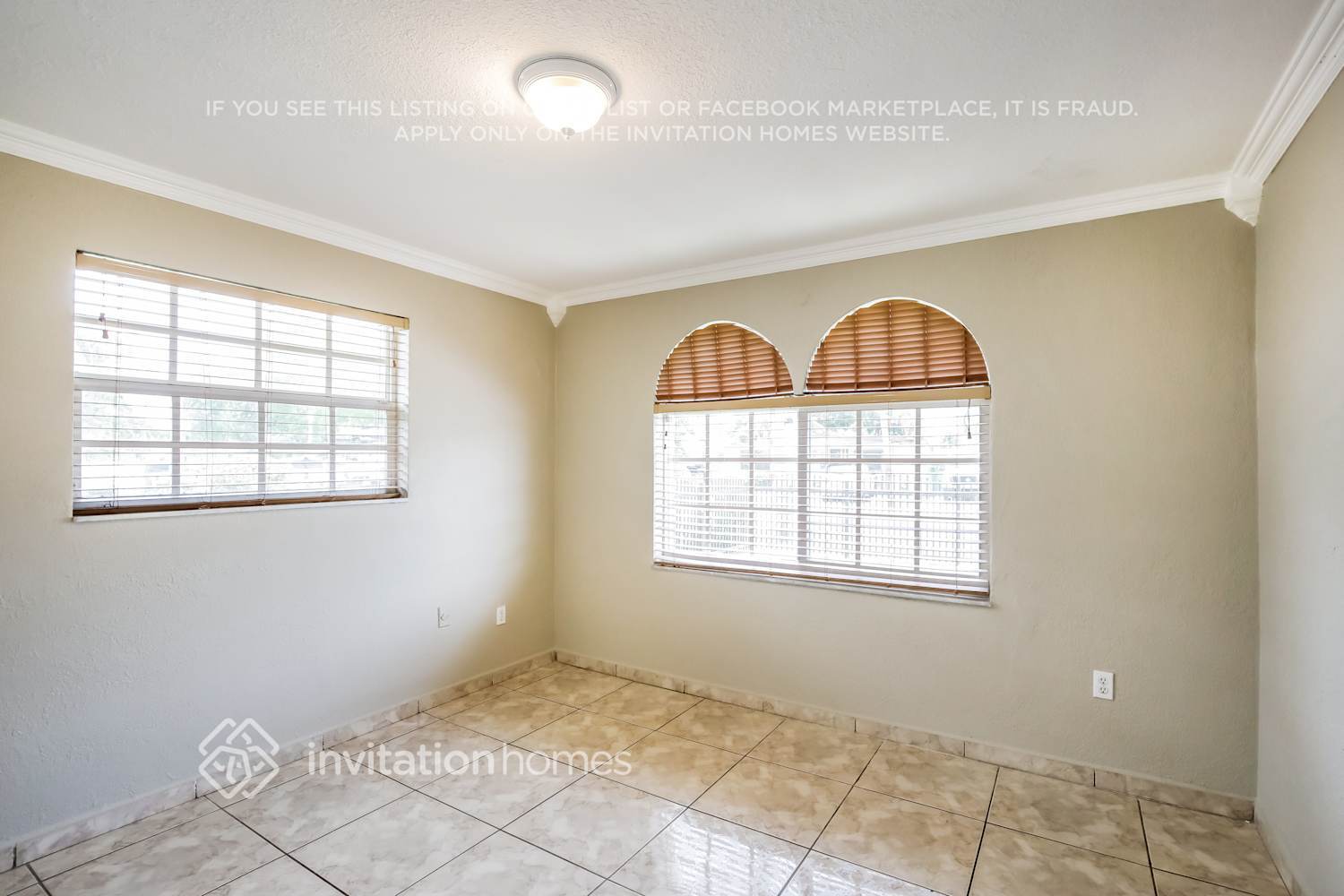 Building Photo - 6545 SW 29th St