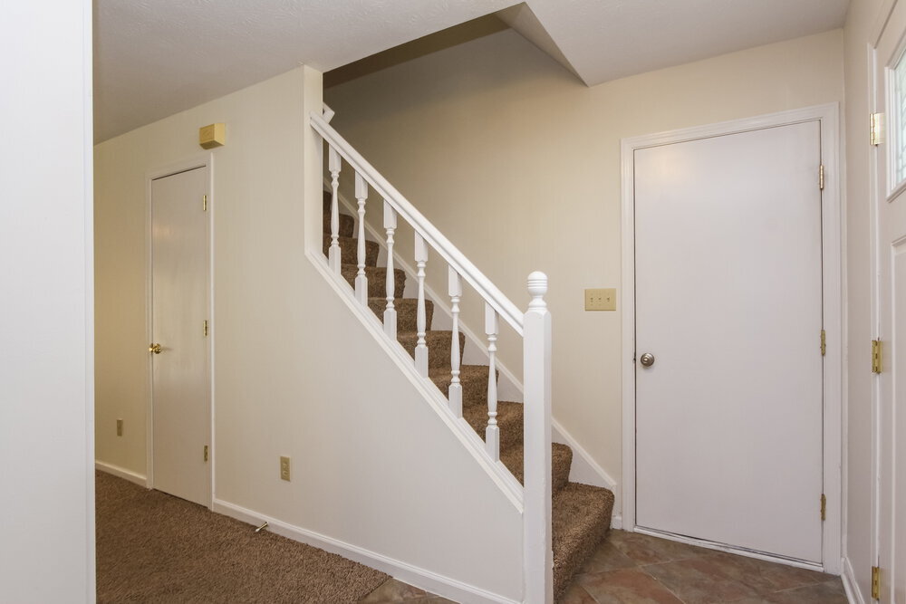 Building Photo - 17764 Cedarbrook Dr