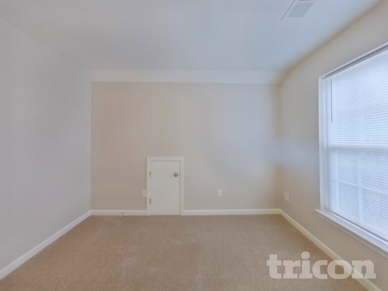 Building Photo - 337 Winding Canyon Dr