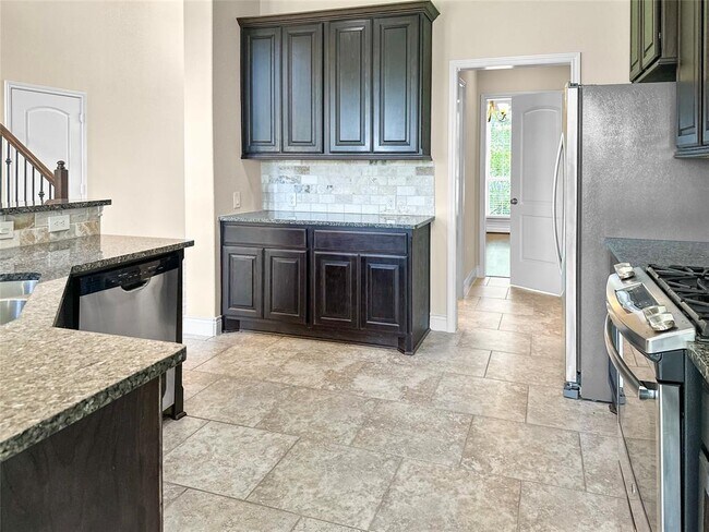 Building Photo - 2310 Falcon Brook Dr