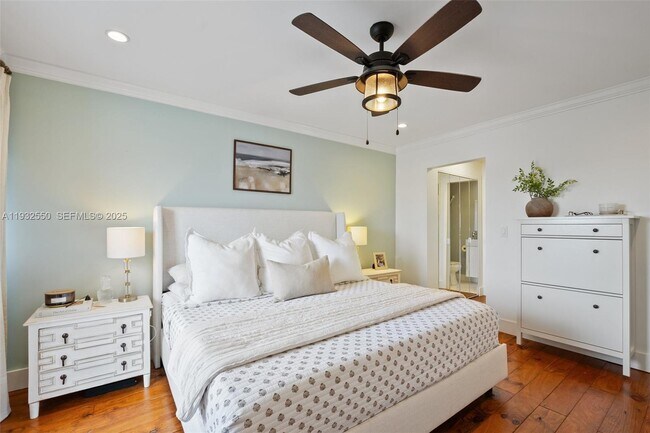 Building Photo - 3642 NE 171 St