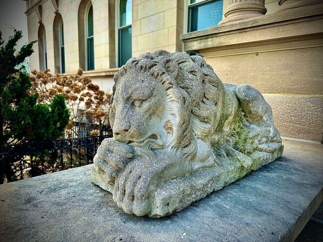 Building Photo - Beautiful Balfour Historic 1 Bedroom Condo 16th & U Street