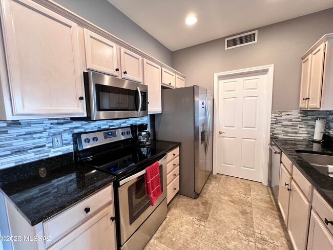 Building Photo - 655 W Vistoso Highlands Dr