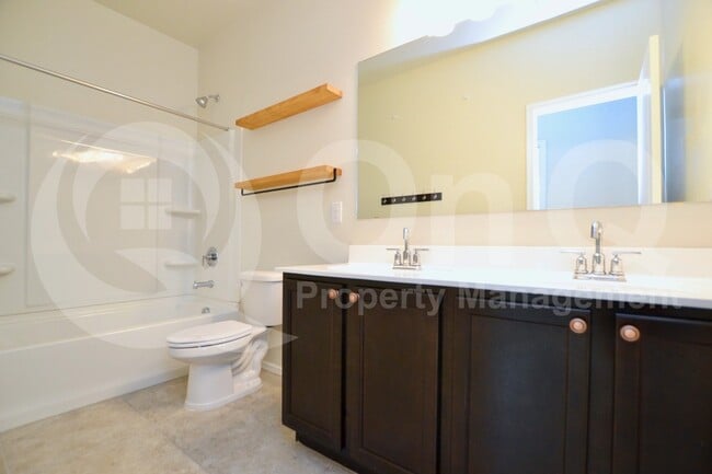 Building Photo - 2386 E San Lorenzo Trail