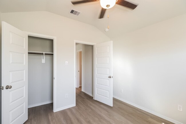 Building Photo - 11015 Inflow Dr