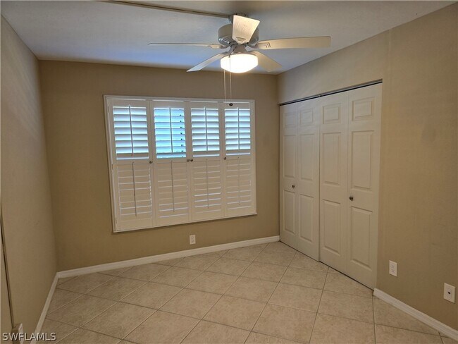 Building Photo - 2656 Kings Lake Blvd