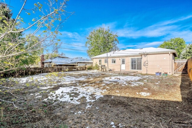 Building Photo - 1672 S Patton Ct
