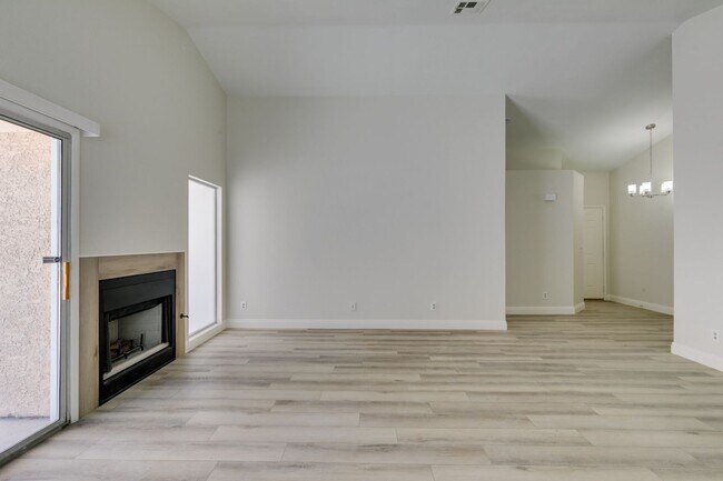 Building Photo - Charming 3-Bedroom Home with Covered Patio