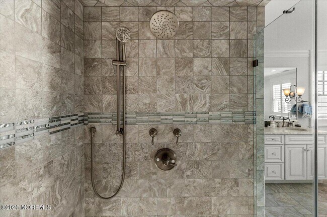 Building Photo - 1200 Bay Ave