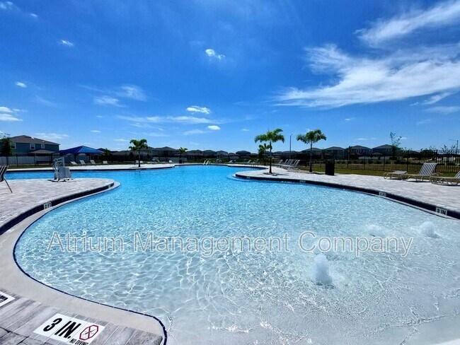 Building Photo - 1234 Cascade Dr