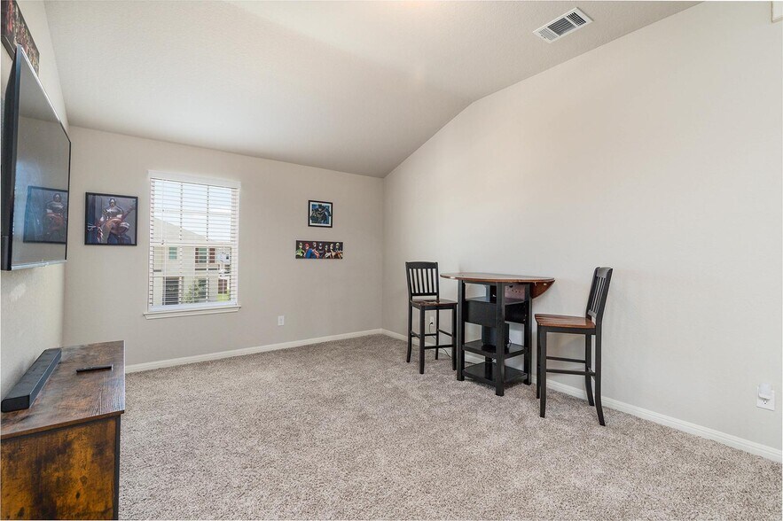 Building Photo - 12947 Irvin Path