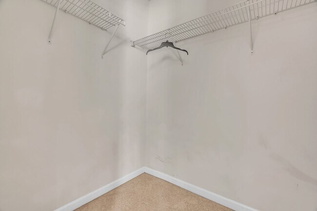 Building Photo - 477 Sand Ridge Rd