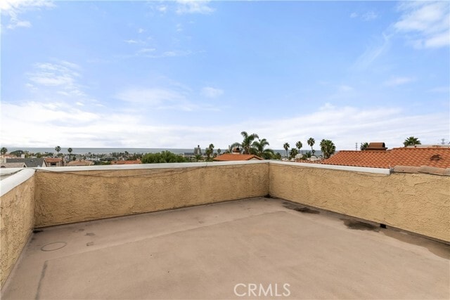 Building Photo - 619 N Lucia Ave