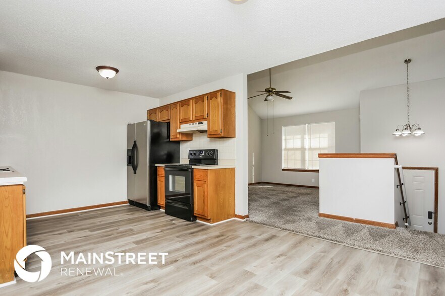 Building Photo - 206 NW 102 St