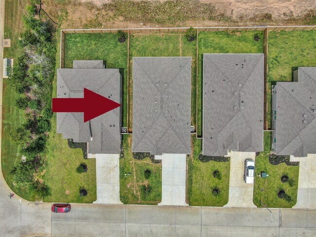 Building Photo - 3609 Oakvale Dr