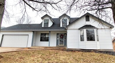 Building Photo - 961 Villa Gran Way