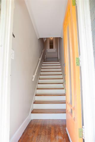 Building Photo - 5347 Lewis St