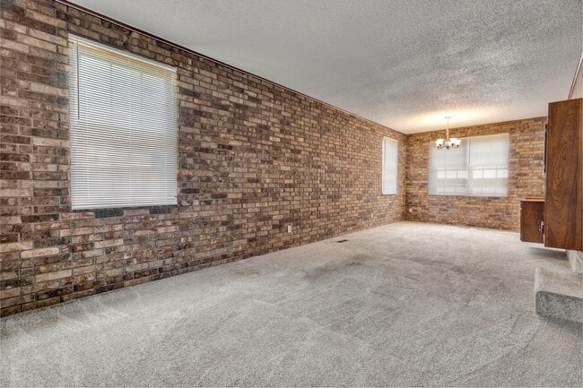 Building Photo - 1660 Palmer Pl