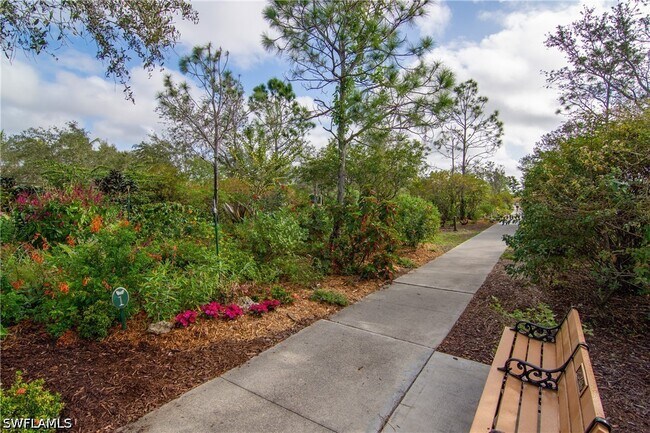Building Photo - 28308 Moray Dr