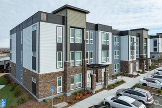 Building Photo - Lemos Pointe at Watson Ranch
