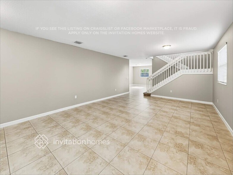 Building Photo - 23391 SW 118 Ave