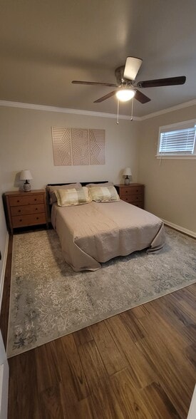 Building Photo - 2016 W 35th St