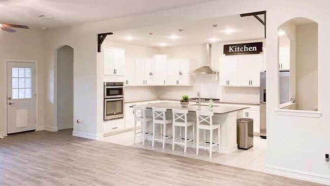 Building Photo - 4812 Big Bear Cir