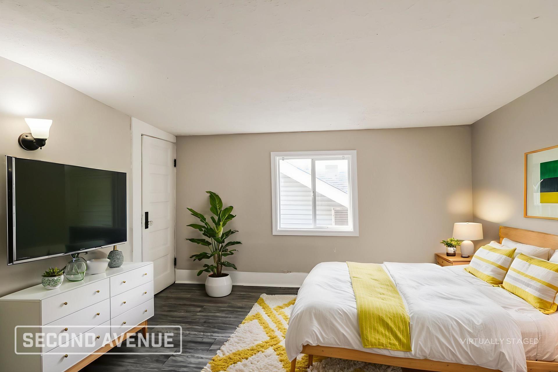 Building Photo - 459 S 41st St