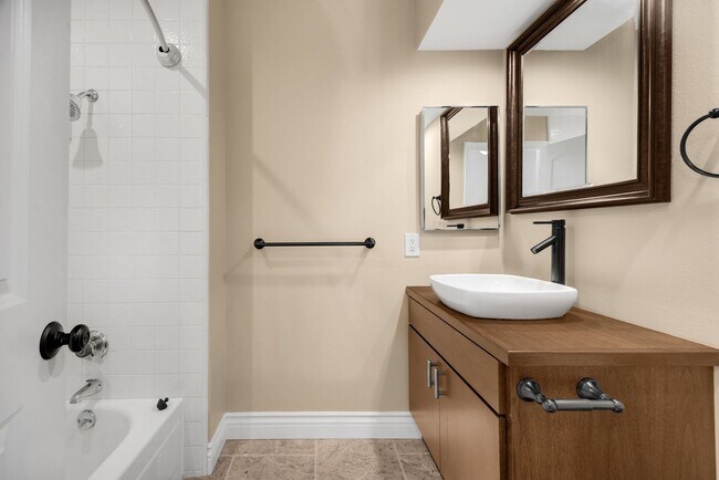 Building Photo - Beautiful 2-Story, 3-Bedroom, 3-Bath Townhome Community Pool