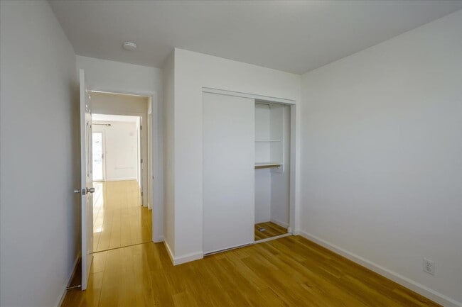 Building Photo - 47450 Cholla St