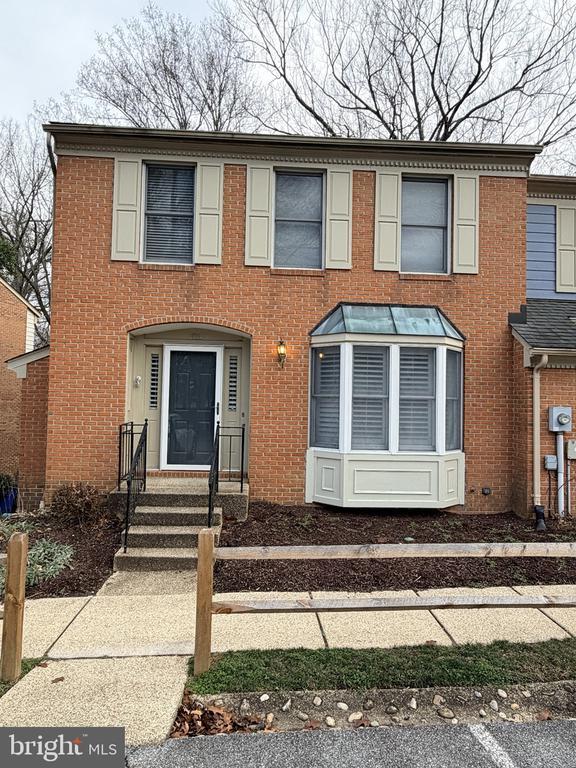 Building Photo - 105 Huckleberry Dr