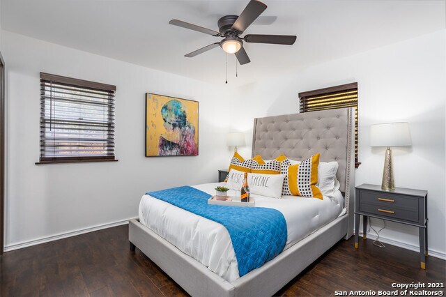 Building Photo - 1015 Cerro Alto Dr