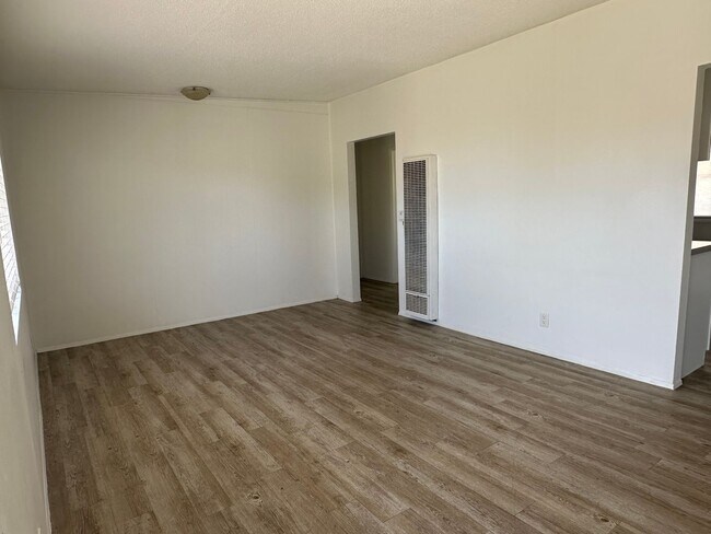 Building Photo - Cozy 2 Bedroom 1 Bathroom in Morongo Valle...