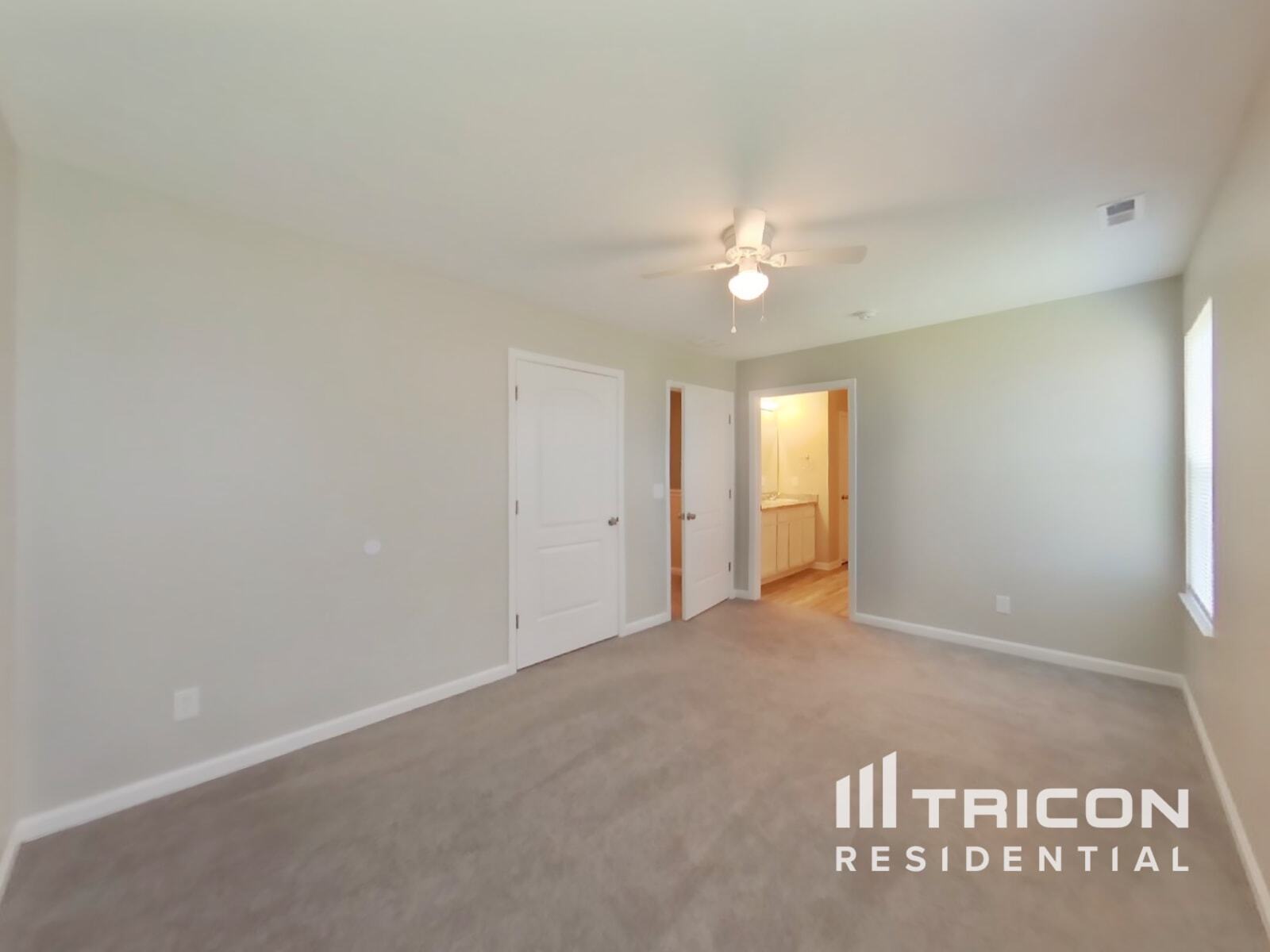 Building Photo - 1094 Tomahawk Pl