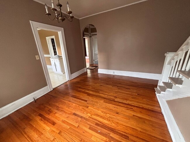 Building Photo - 3 Bedrooms, 1 Bathroom - West Rome House
