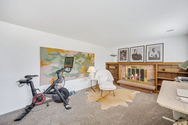 Building Photo - Mostly Updated 5BD, 3BA Littleton Home with 2-Car Garage